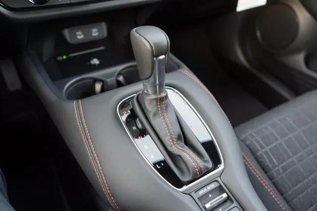 2025 Honda HR-V 2WD Sport
