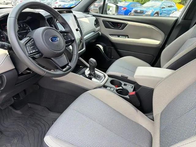 2025 Subaru Forester Premium