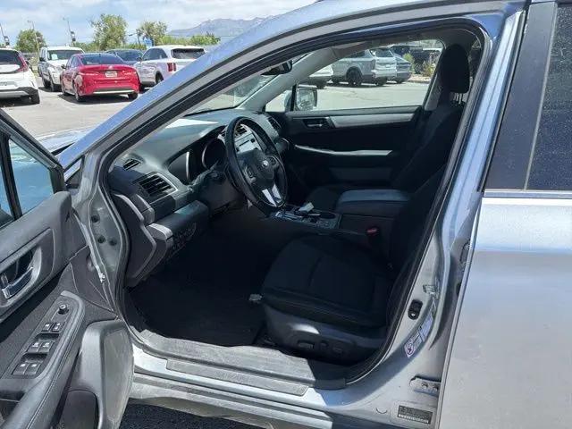 2016 Subaru Outback 2.5i Premium