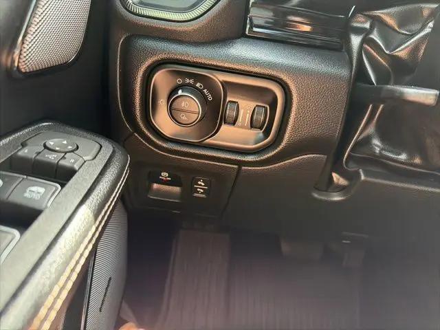 2025 Ram 1500 Rebel Crew Cab 4x4 5'7" Box