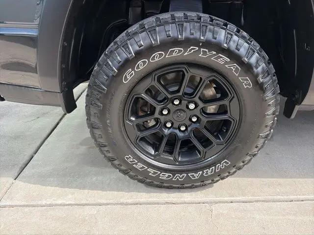 2025 Ram 1500 Rebel Crew Cab 4x4 5'7" Box