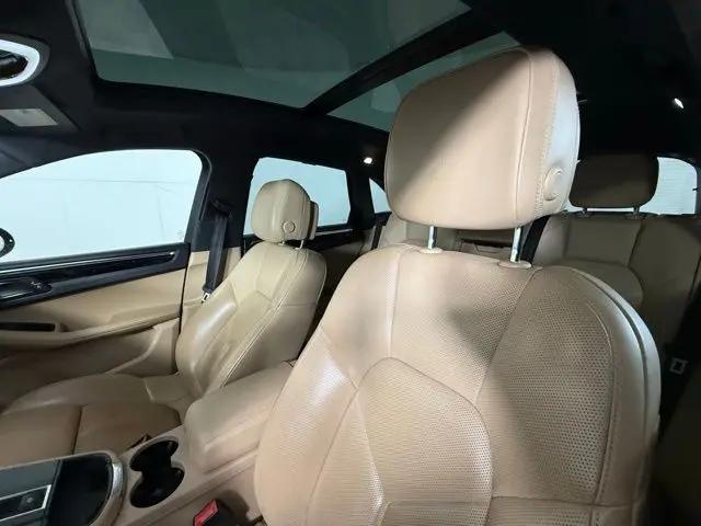 2024 Porsche Macan Macan
