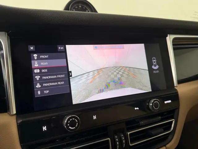 2024 Porsche Macan Macan