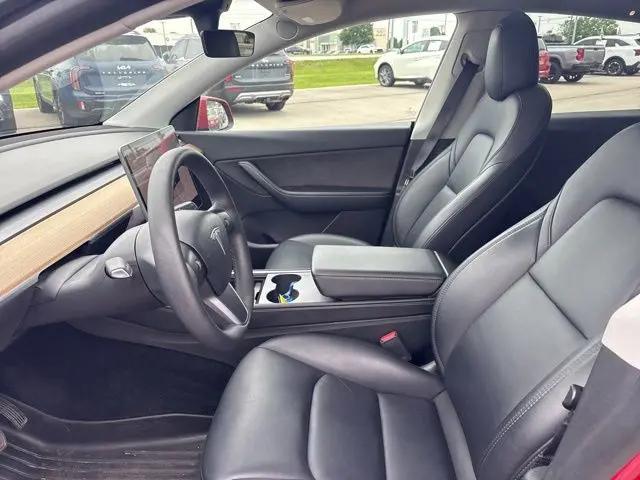 2022 Tesla Model Y Long Range Dual Motor All-Wheel Drive