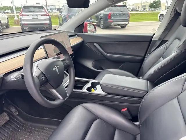 2022 Tesla Model Y Long Range Dual Motor All-Wheel Drive