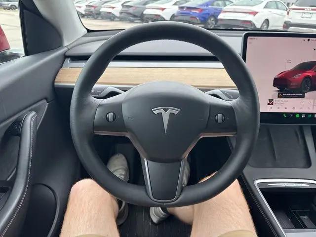 2022 Tesla Model Y Long Range Dual Motor All-Wheel Drive