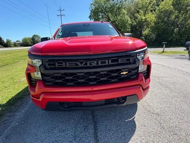 2024 Chevrolet Silverado 1500 4WD Crew Cab Short Bed Custom