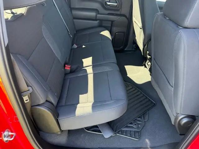 2024 Chevrolet Silverado 1500 4WD Crew Cab Short Bed Custom