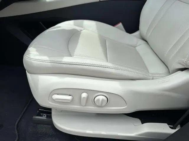 2023 Buick Enclave Essence FWD