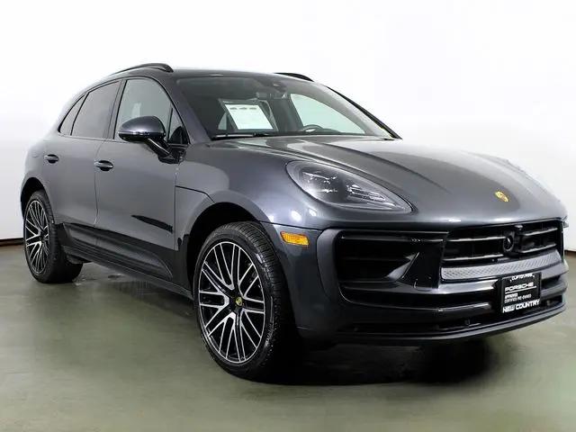 2026 Porsche Macan Macan