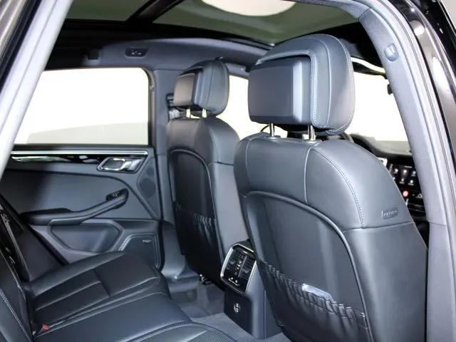 2025 Porsche Macan Macan