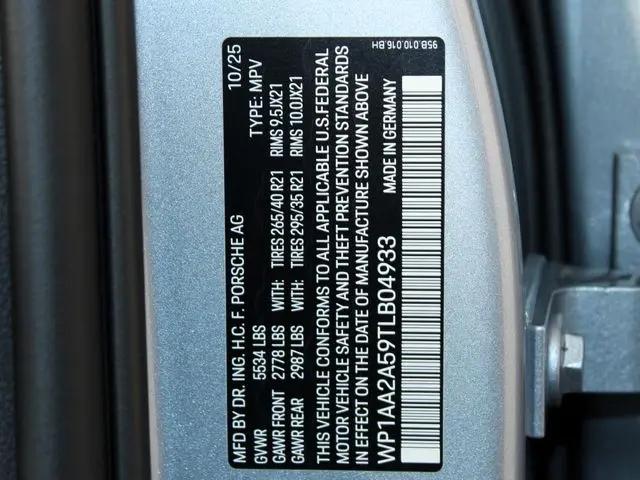 2026 Porsche Macan Macan