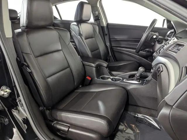 2017 Acura ILX AcuraWatch Plus Package