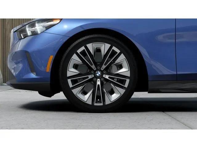 2027 BMW 5 Series 530i