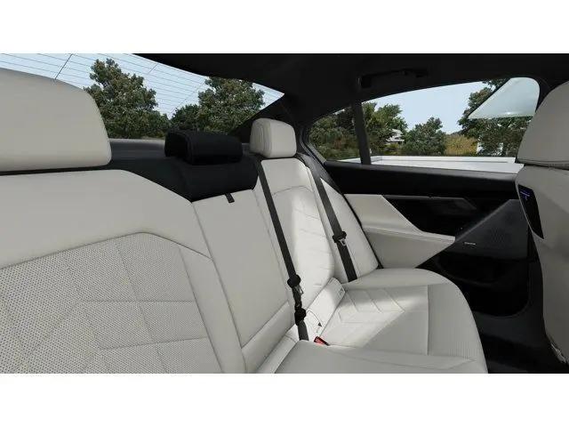 2027 BMW 5 Series 530i