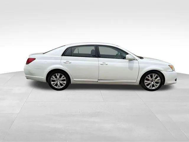 2008 Toyota Avalon XL