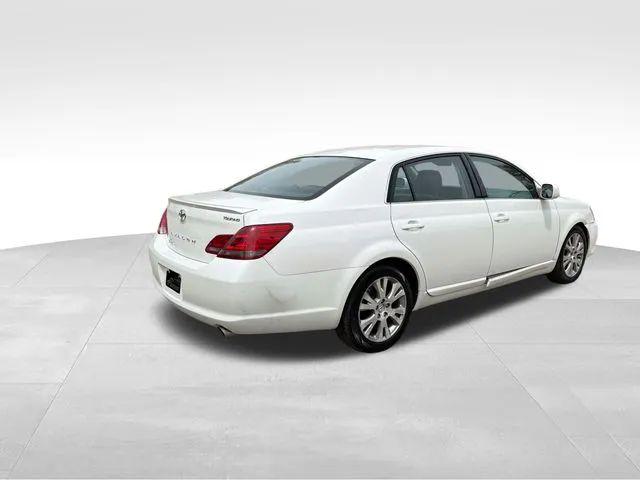 2008 Toyota Avalon XL
