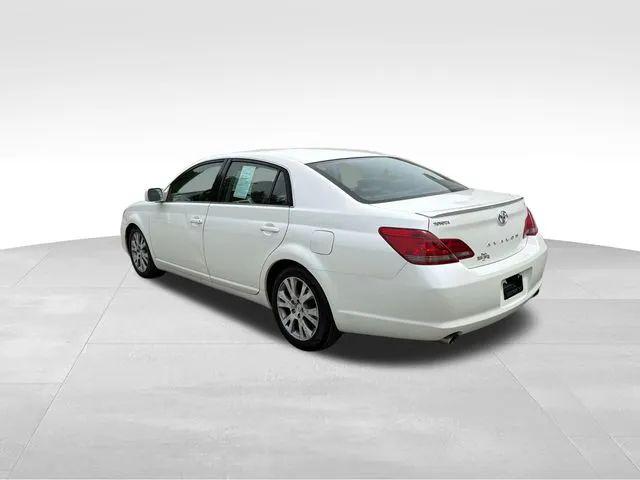 2008 Toyota Avalon XL