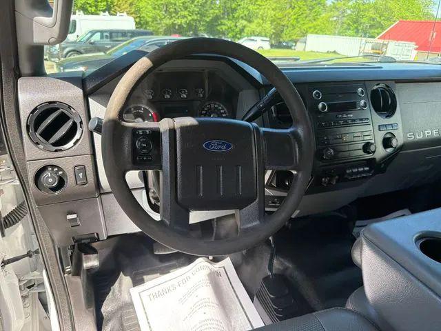 2015 Ford F-550 XL