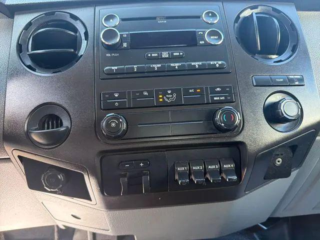 2015 Ford F-550 XL