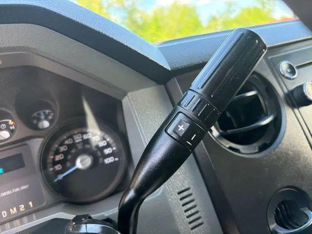 2015 Ford F-550 XL