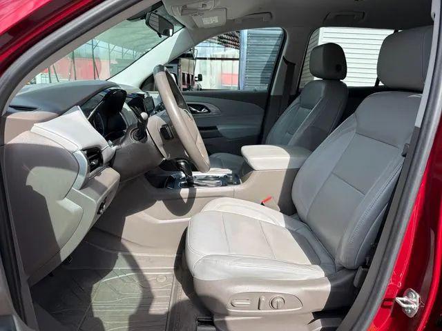 2020 Chevrolet Traverse FWD LT Leather