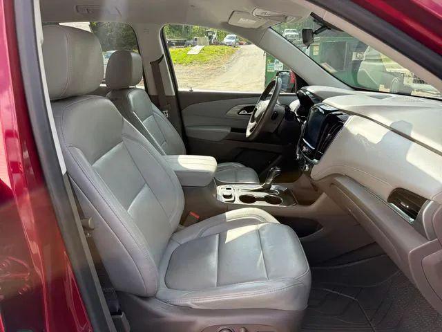 2020 Chevrolet Traverse FWD LT Leather