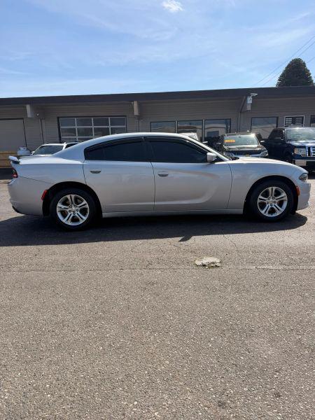 2019 Dodge Charger SXT RWD