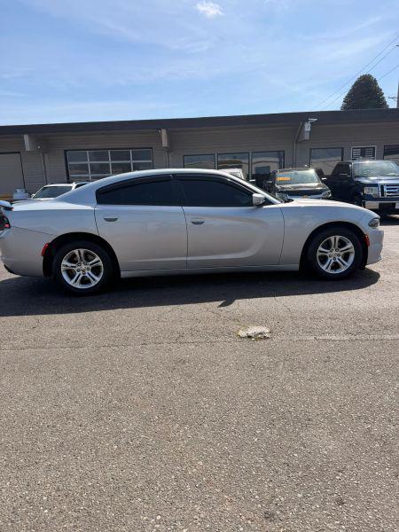2019 Dodge Charger SXT RWD
