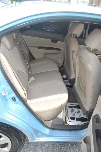 2010 Hyundai Accent GLS