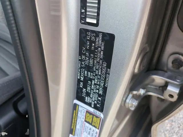 2025 Kia K4 EX
