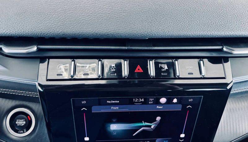 2023 Jeep Grand Cherokee L Laredo 4x2