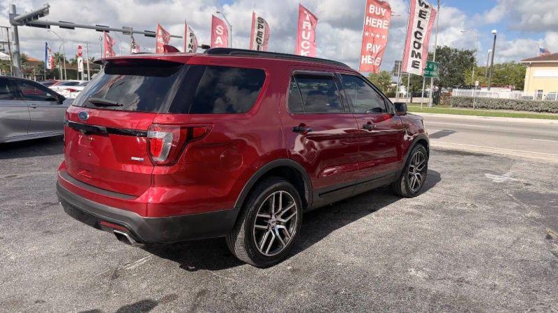 2017 Ford Explorer Sport