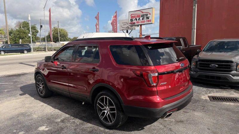 2017 Ford Explorer Sport