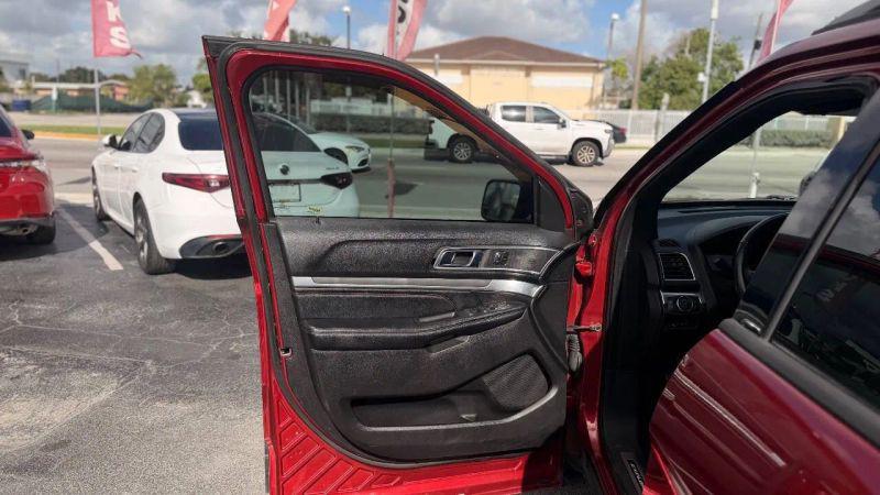 2017 Ford Explorer Sport
