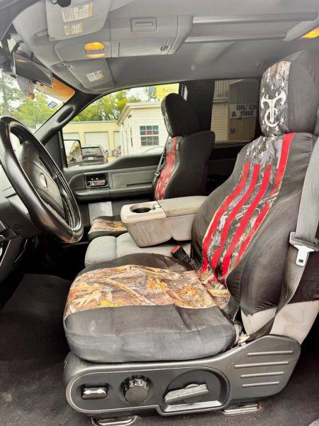 2004 Ford F-150 XLT