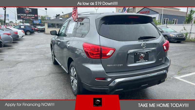 2018 Nissan Pathfinder S