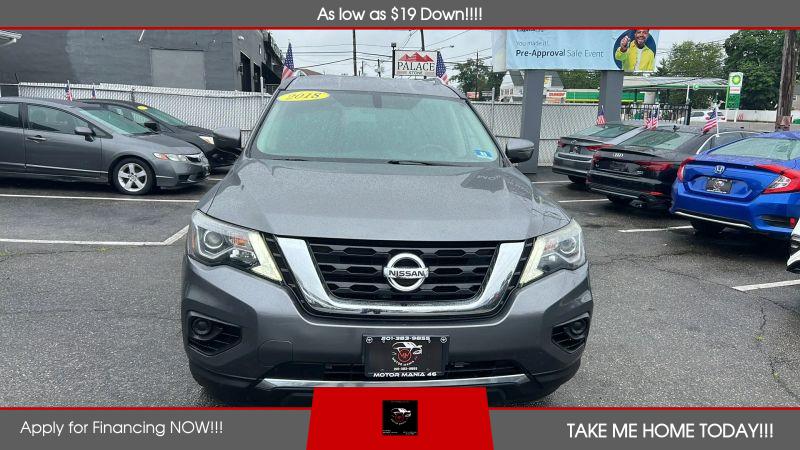 2018 Nissan Pathfinder S