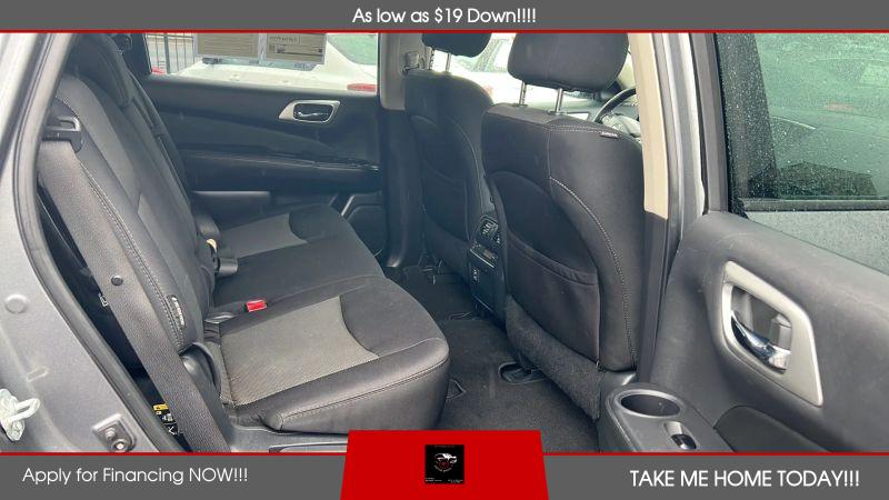 2018 Nissan Pathfinder S