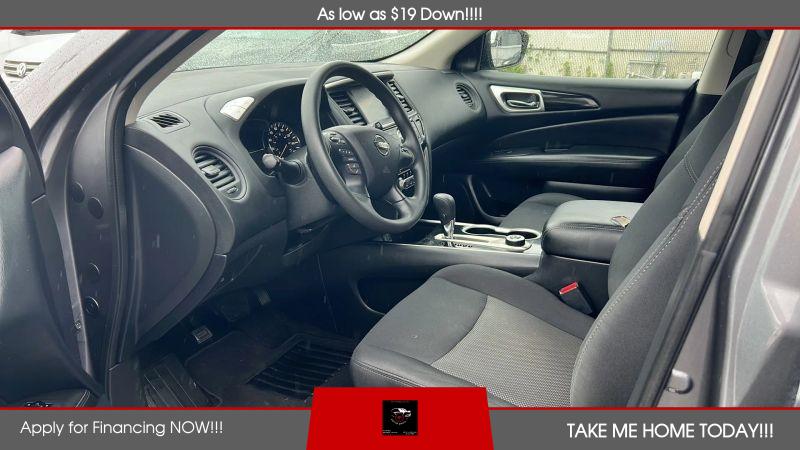 2018 Nissan Pathfinder S