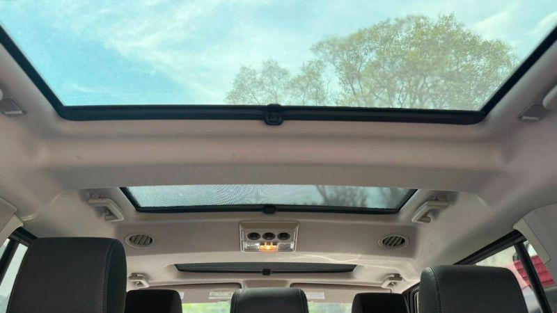 2014 Land Rover LR4 HSE LUX
