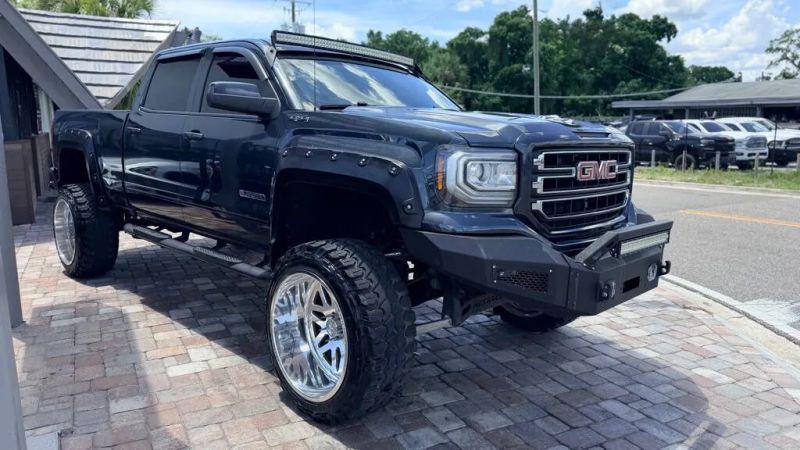 2017 GMC Sierra 1500 SLE