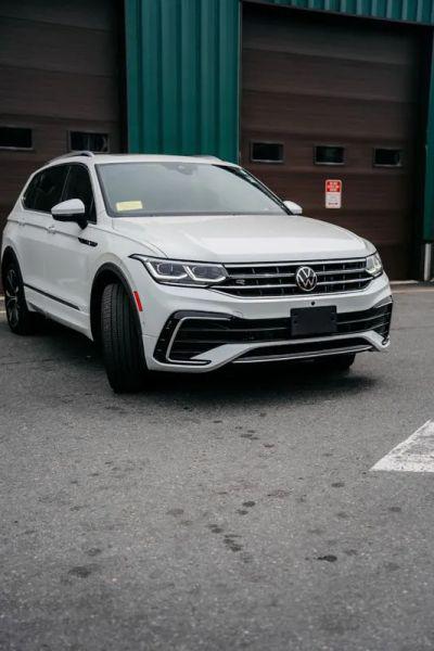 2023 Volkswagen Tiguan 2.0T SEL R-Line