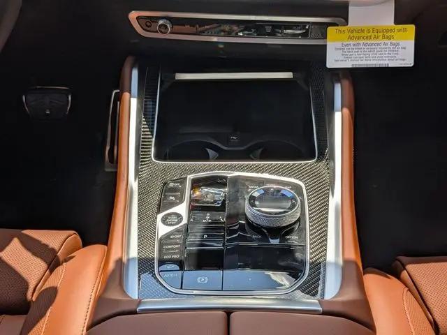 2027 BMW X6 M60i