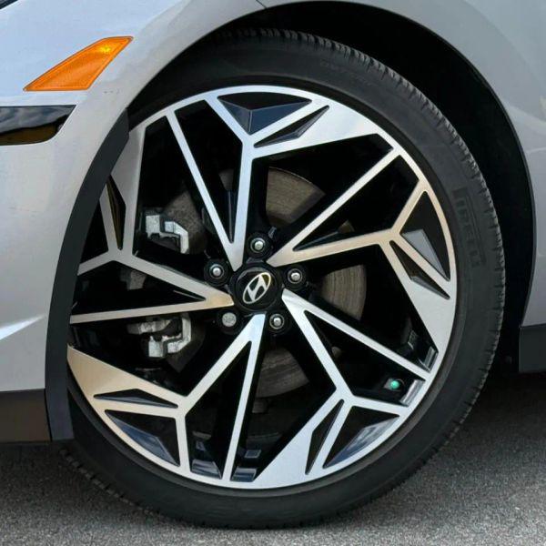 2024 Hyundai IONIQ 6 SEL