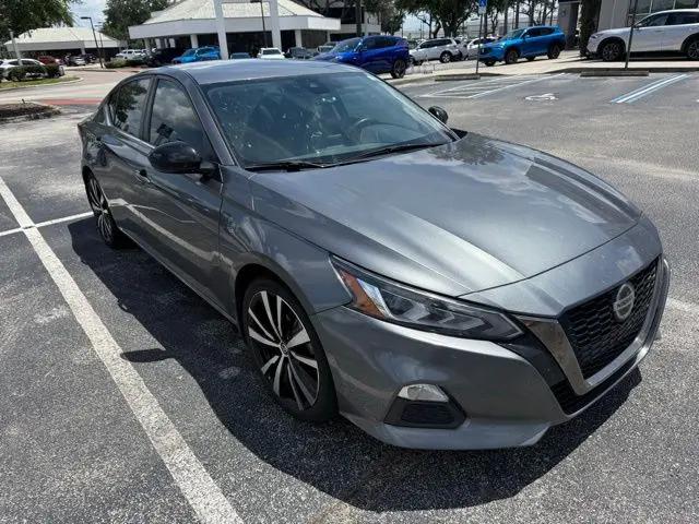 2021 Nissan Altima SR FWD