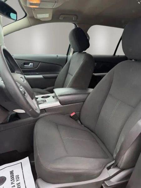 2013 Ford Edge SE