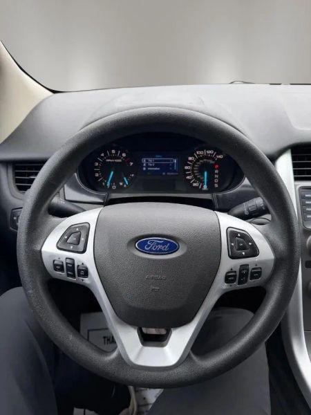 2013 Ford Edge SE