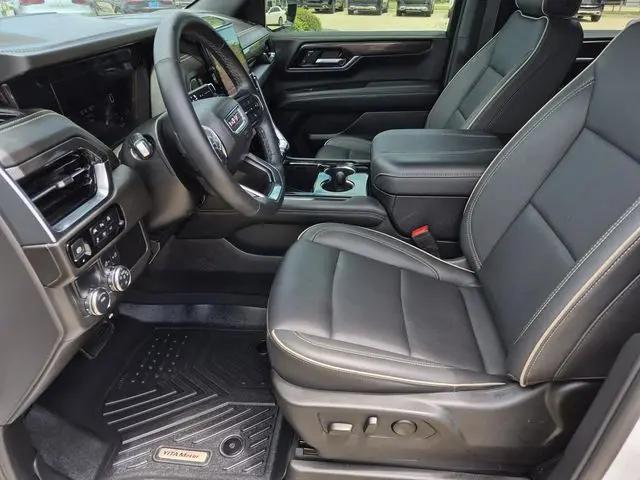 2025 GMC Yukon 2WD Elevation