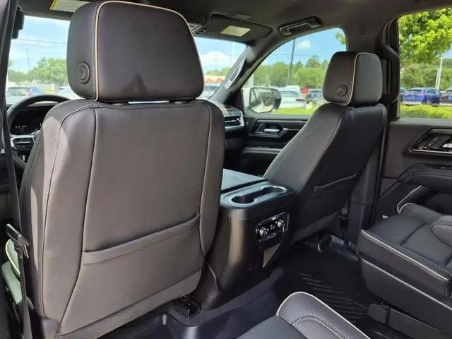 2025 GMC Yukon 2WD Elevation